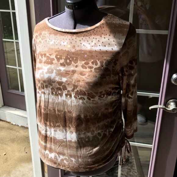 RUBY RD Side Ruched Top Sable Tie Dye PXL EUC - Picture 1 of 6
